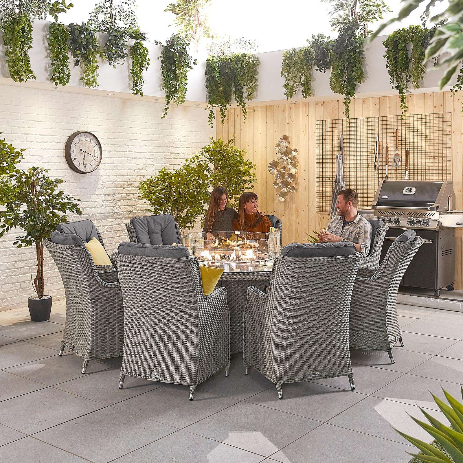 thalia 8 seat dining set